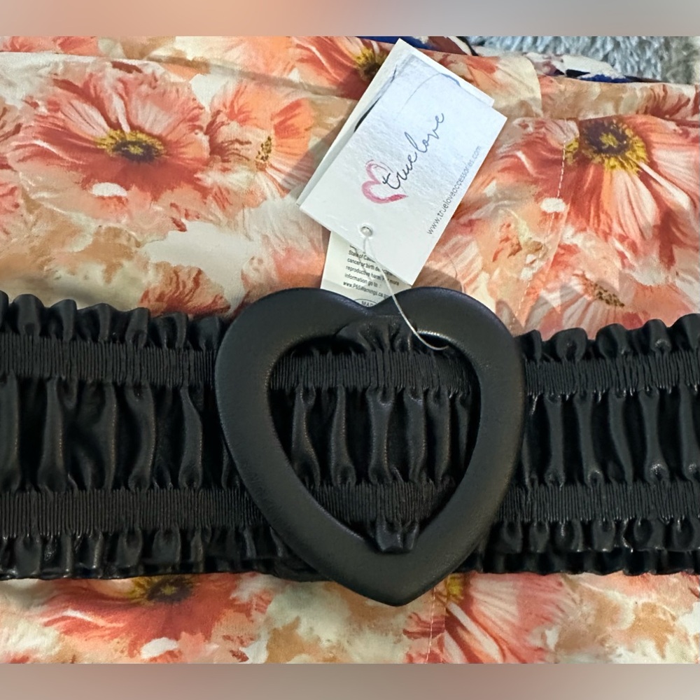 🖤 NWT True Love Black Stretch Belt Heart Buckle Elastic OS